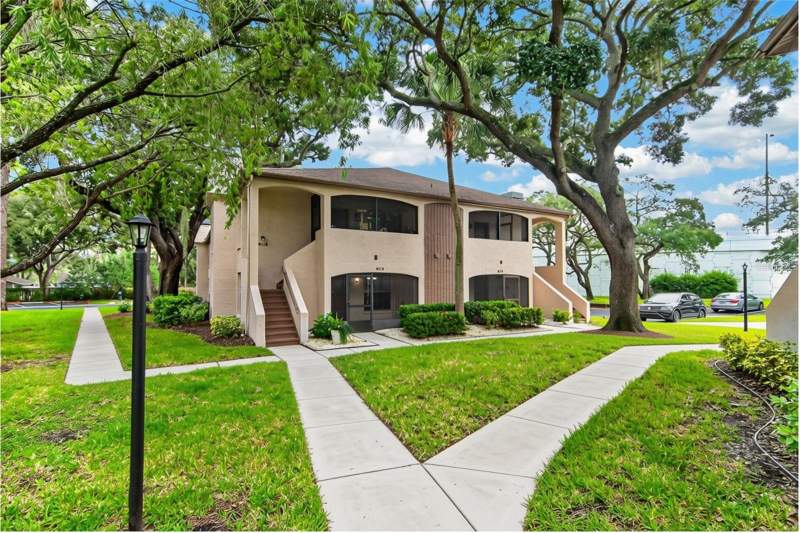2998 BONAVENTURE CIRCLE #104 home for sale in Bonaventure Condo