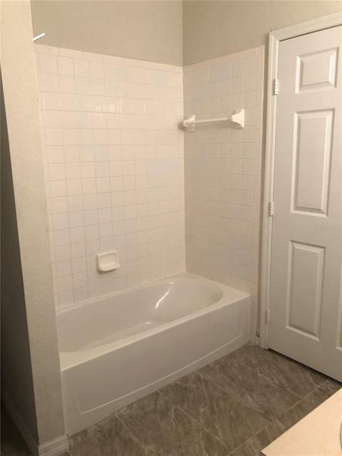 3725 Conroy Road #2113, Orlando FL - photo 17 of 18