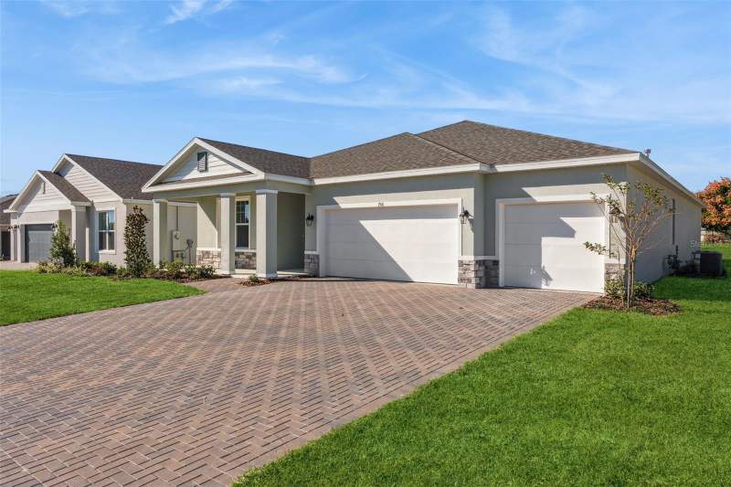 4 bedroom Single Family Residence at 574 Emerald Grove Drive, Eden Crest, Apopka — photo 2