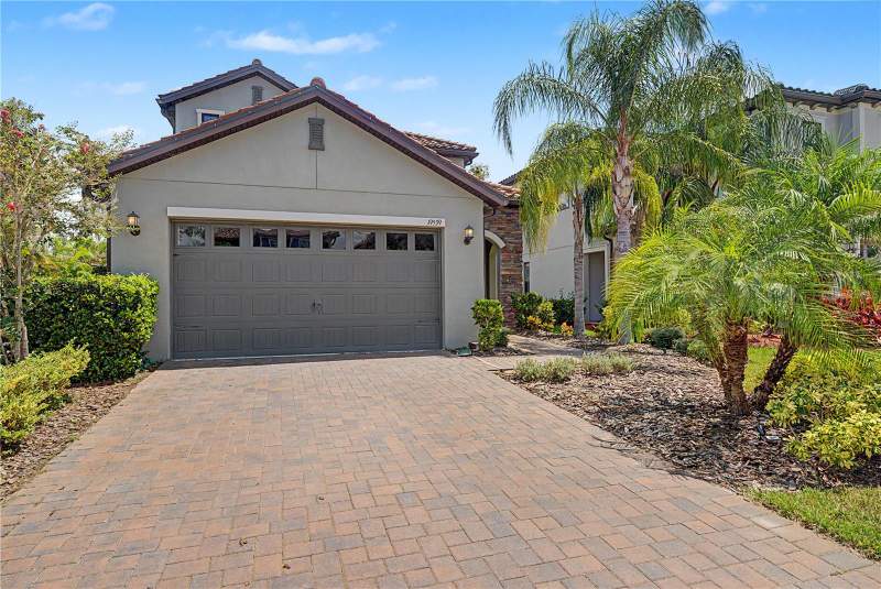 3 bedroom Single Family Residence at 19539 Roseate Drive, Waterside / Lake Mary Lou North, Lutz — photo 2
