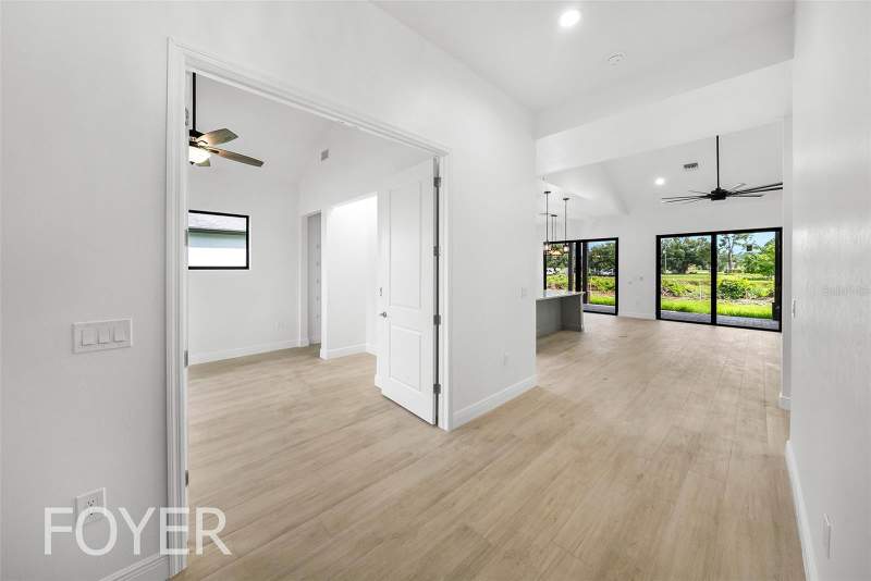 4 bedroom Single Family Residence at 4308 3rd Street, Lehigh Acres, Lehigh Acres — photo 3
