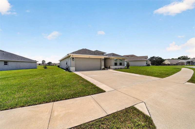 4 bedroom Single Family Residence at 4342 NE 31st Street, Oak Hill Plantation, Ocala — photo 5