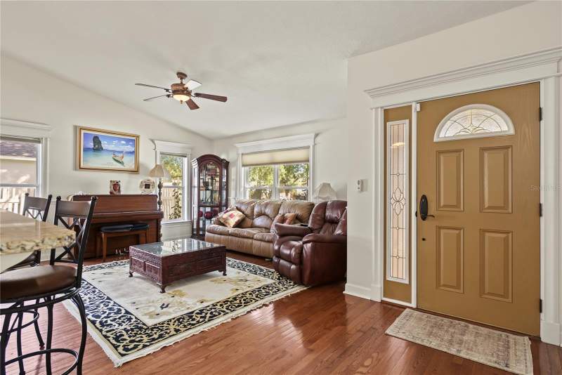 3 bedroom Single Family Residence at 1210 Brandy Lake View Circle, Brandy Creek, Winter Garden — photo 4