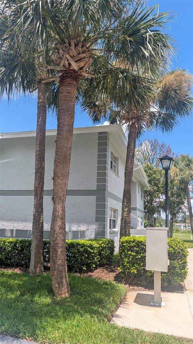 2 bedroom Condominium at 458 Fairways Circle #C201, Silver Downs, Ocala — photo 2