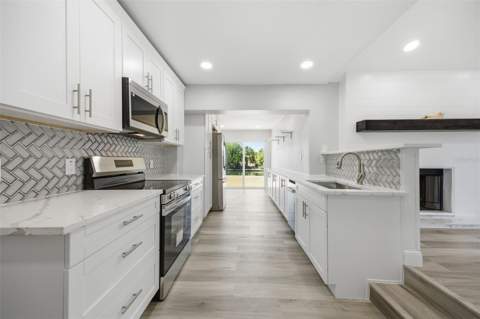 13615 Garris Drive, Hudson FL - photo 9 of 27