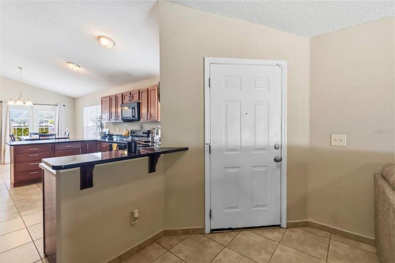 3 bedroom Single Family Residence at 2412 Sonja Court, Marisol Ph 2, Kissimmee — photo 4