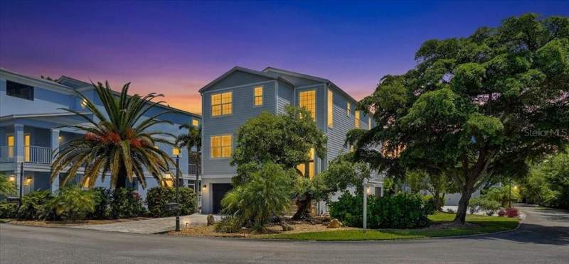 3 bedroom Single Family Residence at 6330 Laguna Drive, Laguna Yacht Village, Longboat Key — photo 5