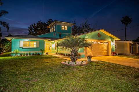 1626 Sea Breeze Drive, Tarpon Springs FL - photo 8 of 99