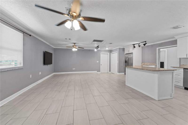 3 bedroom Single Family Residence at 6290 Piedmont Drive, Spring Hill, Spring Hill — photo 5