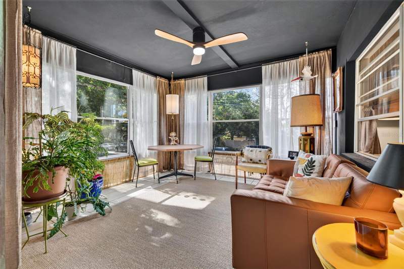 2 bedroom Condominium at 4819 8th Avenue #201, The 7 Oaks Apts Condo, St Petersburg — photo 5