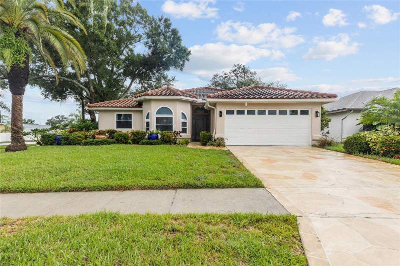4 bedroom Single Family Residence at 4897 Harbor Woods Drive, Harbor Woods, Palm Harbor — photo 2