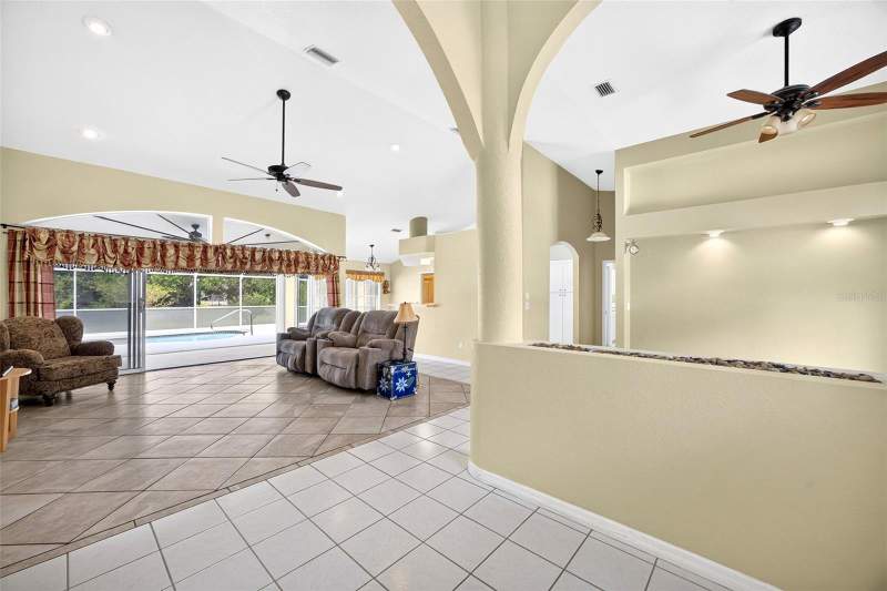 3 bedroom Single Family Residence at 1967 Nuremberg Boulevard, Punta Gorda Isles Sec 23, Punta Gorda — photo 4