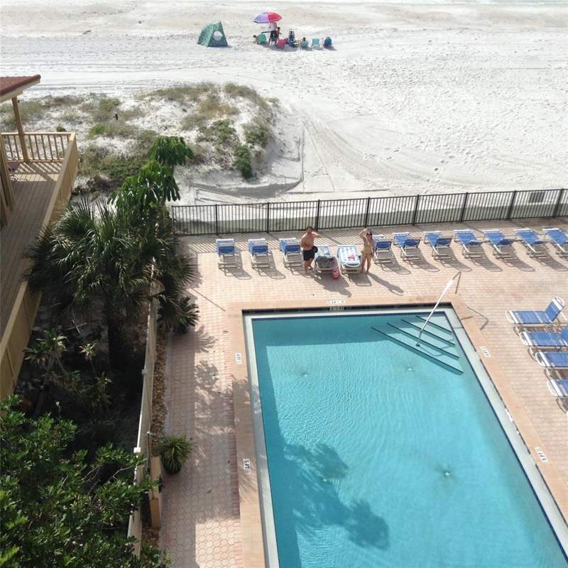 2 bedroom Condominium at 14900 Gulf Boulevard #113, Surfside South Condo, Madeira Beach — photo 5