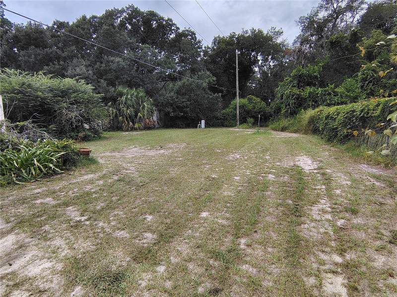 3 bedroom Single Family Residence at 27401 Main Avenue, Okahumpka, Okahumpka — photo 5