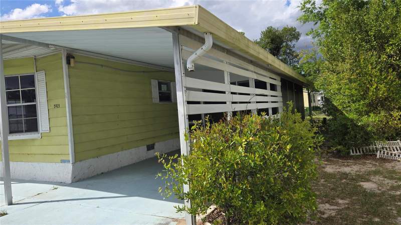 2 bedroom Manufactured Home at 5921 SW 63rd Street, Bahia Oaks Un 01, Ocala — photo 4
