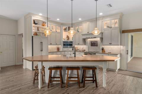 4202 N Pony Drive, Beverly Hills FL - photo 14 of 66