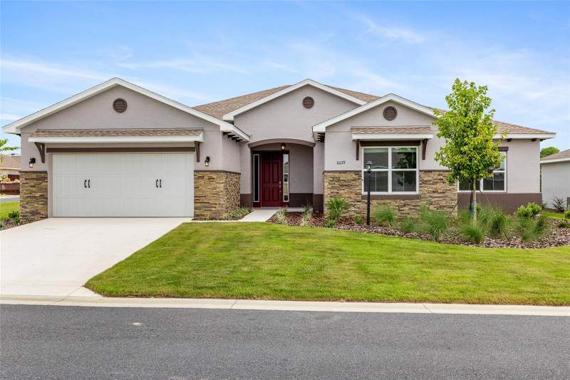 3 bedroom Single Family Residence at 10119 SW 106th Circle, On Top Of The World, Ocala — photo 2