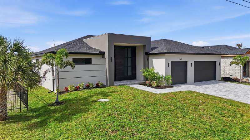 3 bedroom Single Family Residence at 9660 President Circle, Port Charlotte Sec 71, Port Charlotte — photo 2