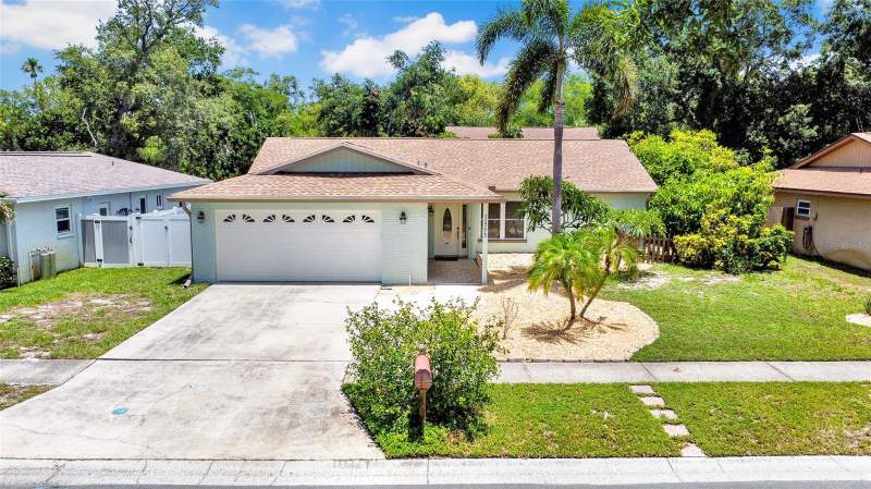 11775 112TH AVENUE home for sale in Sandy Woods Homes for Sale: 91 Homes (1978–1995)