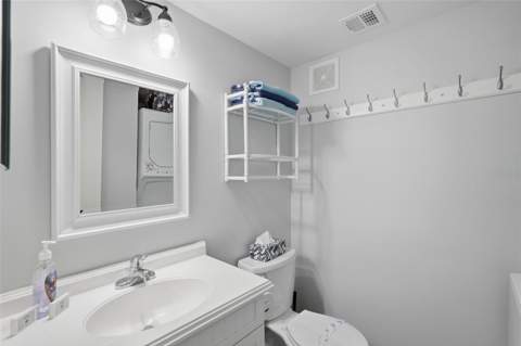 175 Medallion Boulevard #F, Madeira Beach FL - photo 12 of 38