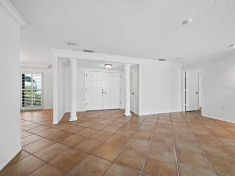 6945 Country Lakes Circle, Sarasota FL - photo 7 of 37