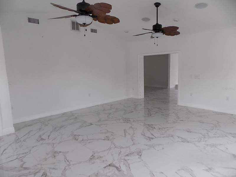 2 bedroom Single Family Residence at 13701 Garris Drive, Sea Ranch On Gulf, Hudson — photo 2