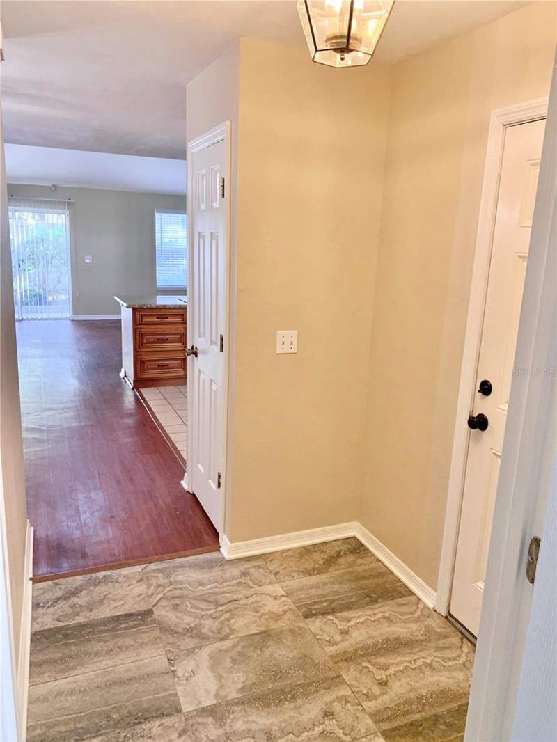 2 bedroom Townhouse at 5268 SW 97th Way, Haile Plantation, Gainesville — photo 2