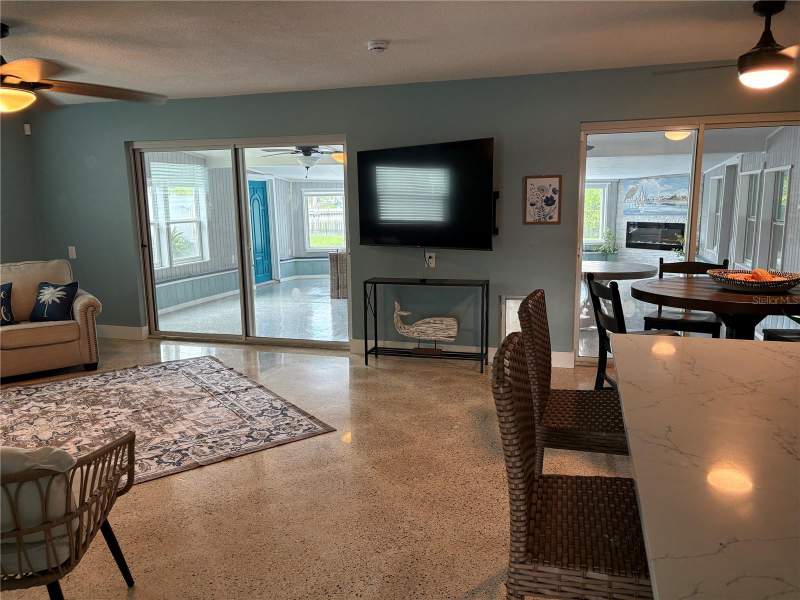 3 bedroom Single Family Residence at 4820 Venetian Boulevard, Shore Acres Butterfly Lake Rep, St Petersburg — photo 3