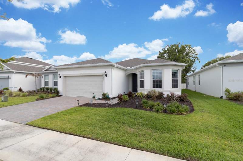 4 bedroom Single Family Residence at 13031 Skyway Lane, Savannah Palms, Orlando — photo 2