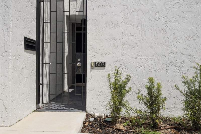 2 bedroom Townhouse at 503 AVENUE B #503, HAVEN PLACE, WINTER HAVEN — photo 1