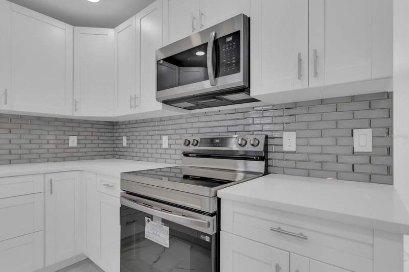 2 bedroom Single Family Residence at 2322 Vincent Road, Royal Estates, Orlando — photo 5