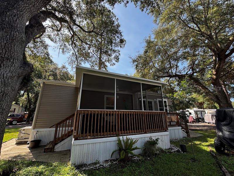 1 bedroom Manufactured Home at 25333 NE 141st Street, Salt Springs Resort, Fort Mc Coy — photo 5