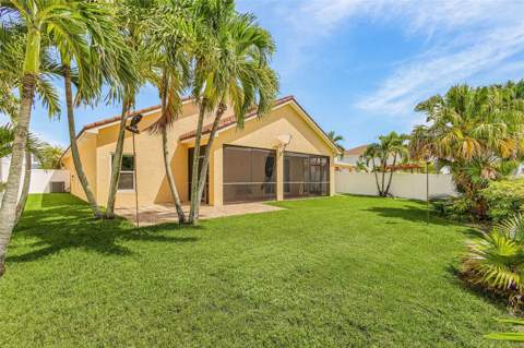 2229 Cape Heather Circle, Cape Coral FL - photo 24 of 33