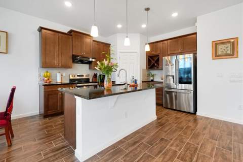 8560 Compass Point Avenue, Orlando FL - photo 10 of 38