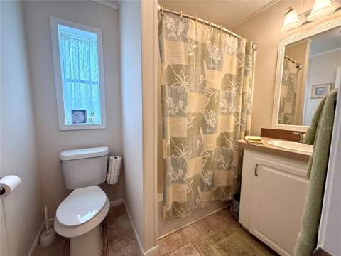 260 S Port Royal Lane, Apollo Beach FL - photo 15 of 19