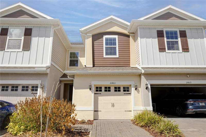 3 bedroom Townhouse at 2403 Sedge Grass Way, Sawgrass Lndgs, Orlando — photo 2