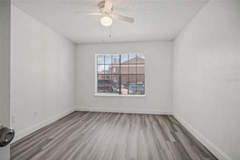 5530 Chrishire Way #D109, Orlando FL - photo 19 of 41