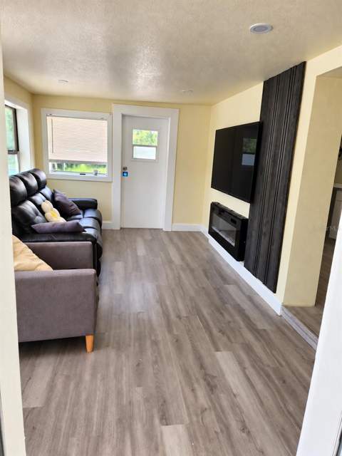 6615 Sandra Drive, Port Richey FL - photo 6 of 23