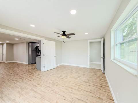 8648 78th Place, Seminole FL - photo 11 of 28