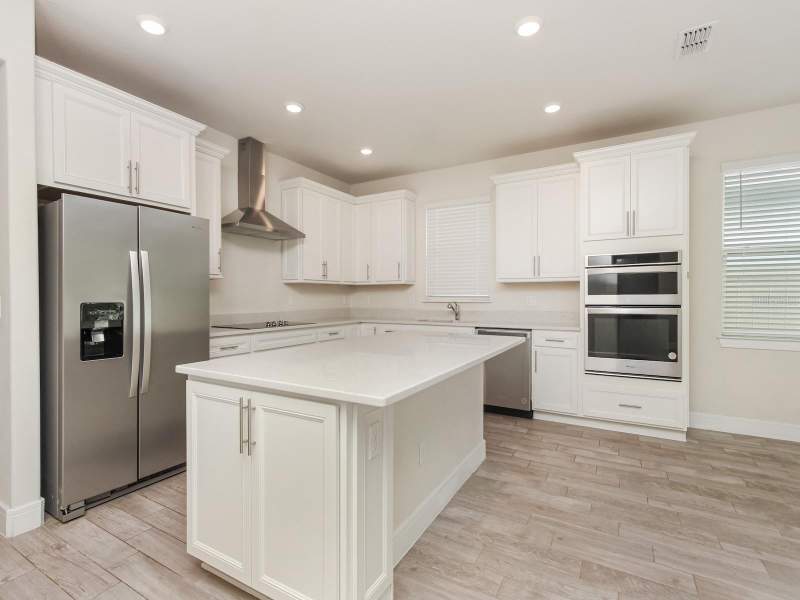 4 bedroom Single Family Residence at 9715 Brown Burrow Street, Pinewood Reserve Phase 2A, Orlando — photo 3