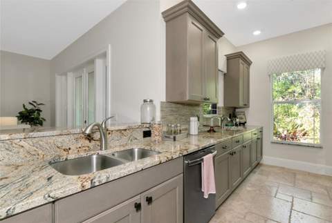 7780 Hidden Creek Loop #103, Lakewood Ranch FL - photo 13 of 43