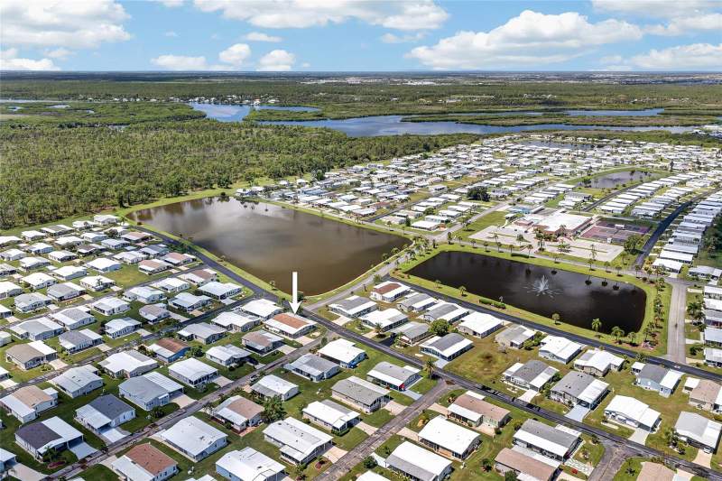 2 bedroom Manufactured Home at 501 La Playa Circle, La Casa Mhp Co-Op, North Port — photo 2