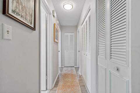 4185 Whiting Drive, St Petersburg FL - photo 21 of 45