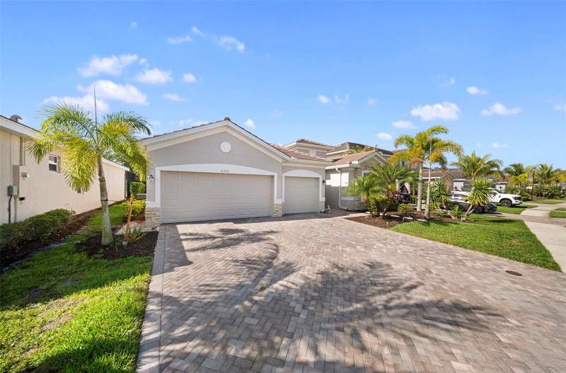 3 bedroom Single Family Residence at 16378 Bonita Landing Circle, Bonita Lndg, Bonita Springs — photo 2