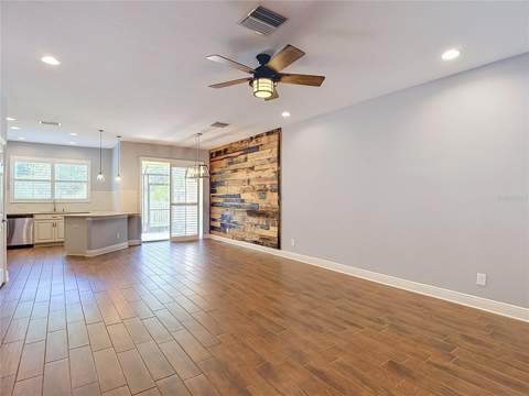 30305 Southwell Lane, Wesley Chapel FL - photo 10 of 48