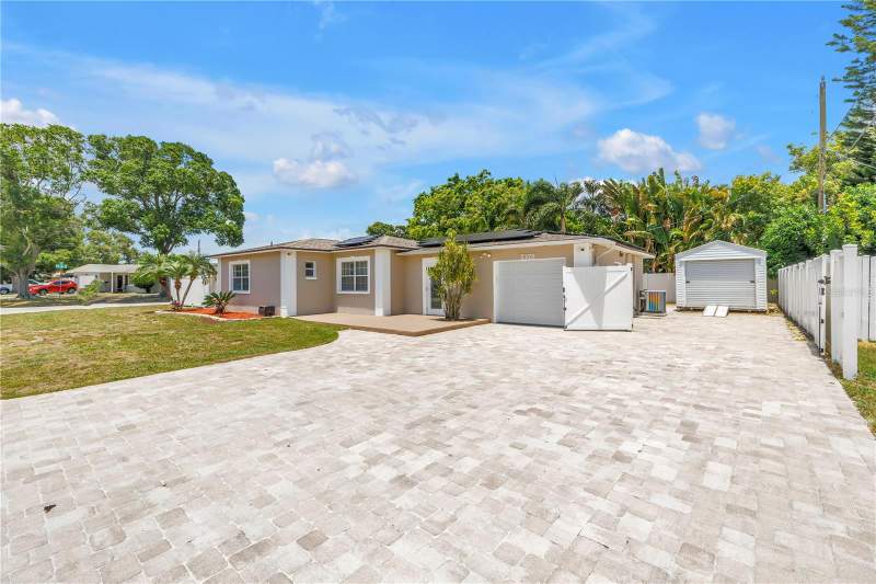 3 bedroom Single Family Residence at 2375 37th Street, Sirmons Estates, St Petersburg — photo 5