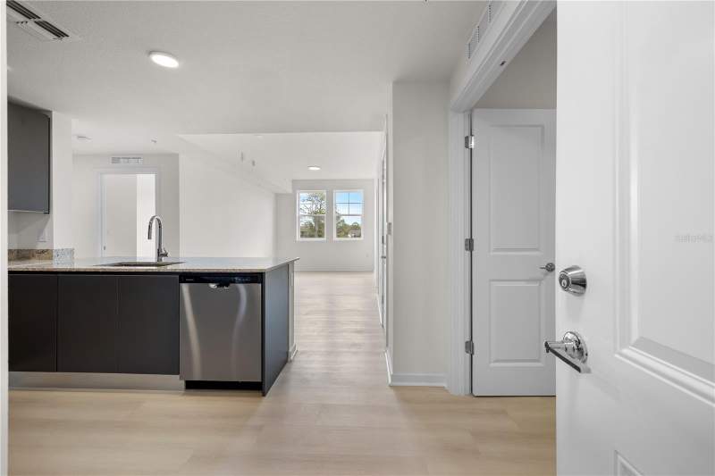 2 bedroom Condominium at 5579 Millenia Park Boulevard #323, Millenia Park Condominium, Orlando — photo 4