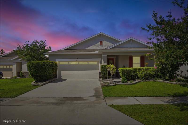4 bedroom Single Family Residence at 4005 Swan Goose Court, Spring Crk, Okahumpka — photo 2