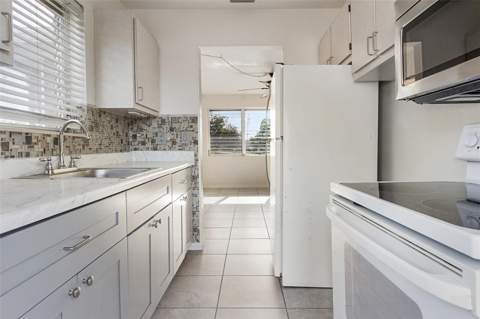 4869 Bayano Street, North Port FL - photo 10 of 24