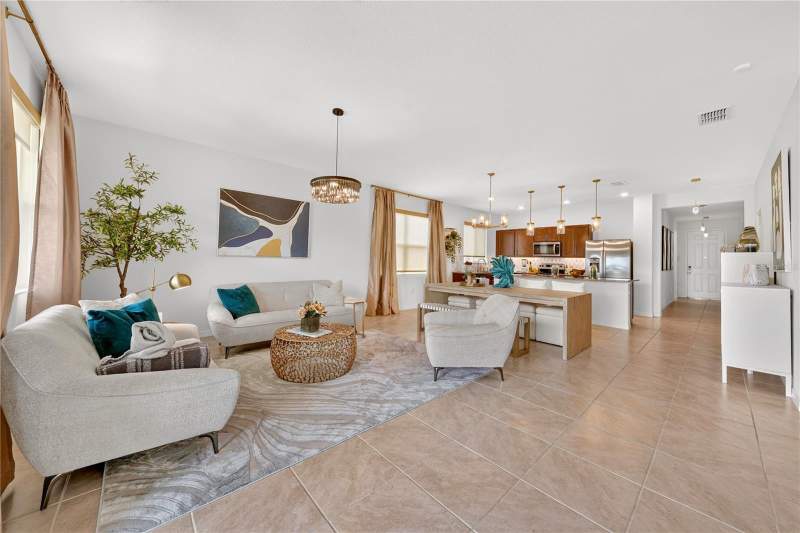 4 bedroom Single Family Residence at 415 Overpool Avenue, Bellaviva Ph 3, Davenport — photo 4